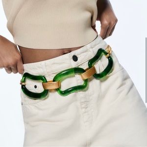 Green Chain-Link Statement Belt by